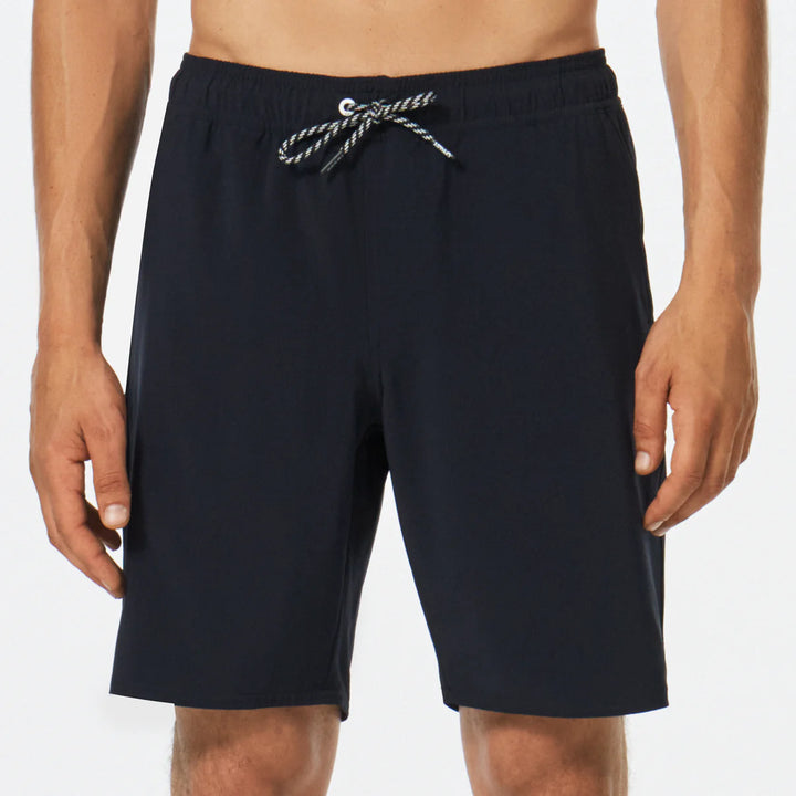 Transport Hybrid Packable Short