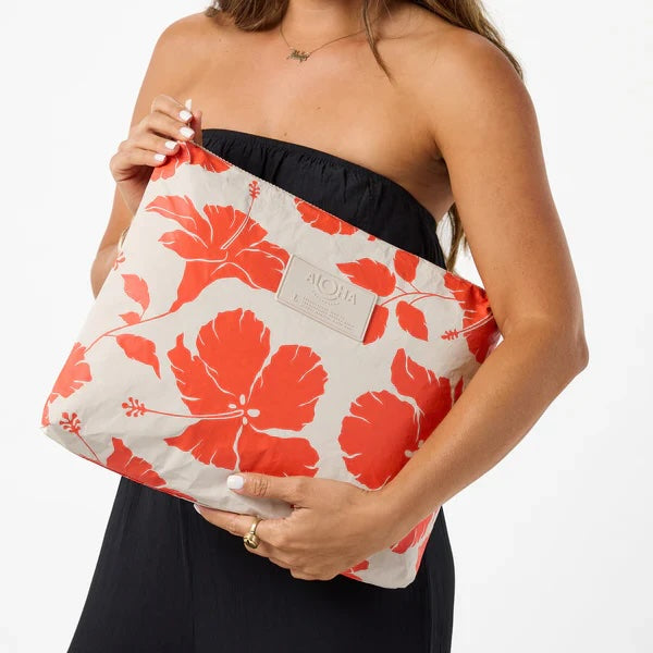 Max Pouch